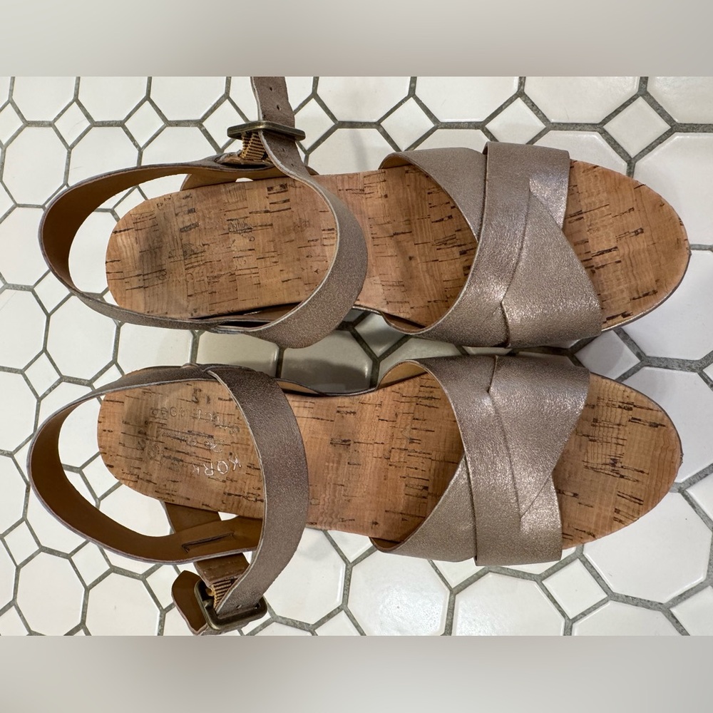 Kork-Ease Metallic Gold Crossband Wedge Sandals - Picture 2 of 5